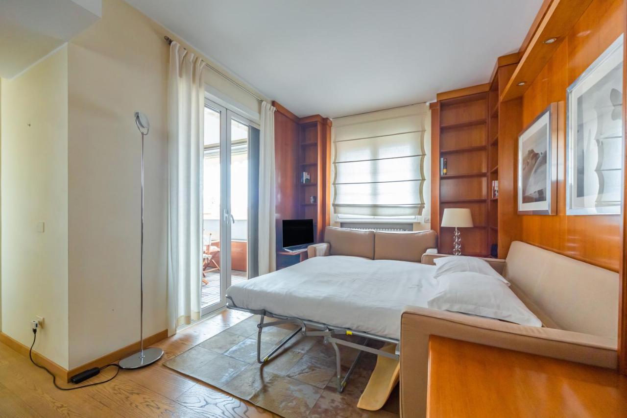 Cozy Apt - Corso Vercelli & Conciliazione M1 Мілан Екстер'єр фото
